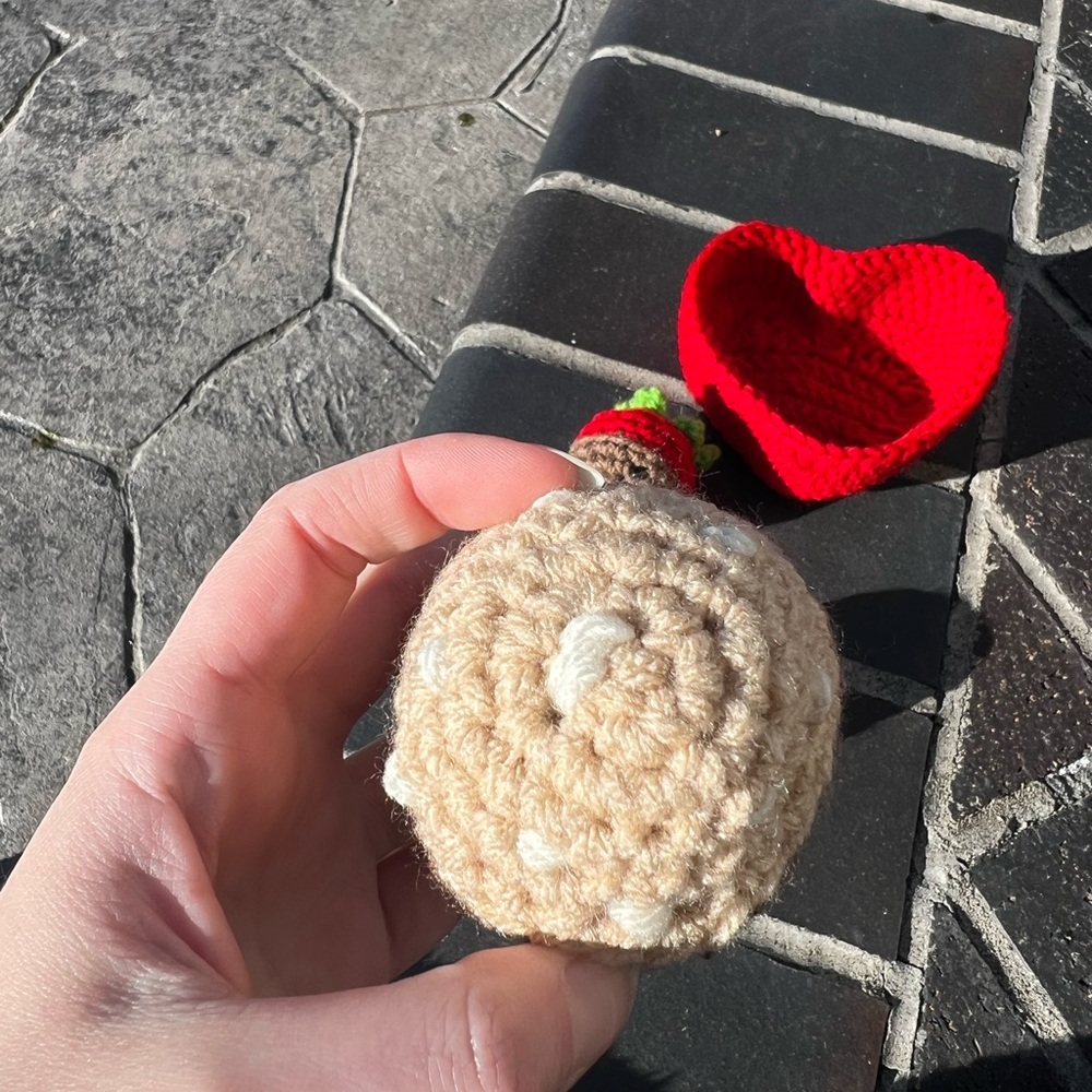 Hand Crocheted Valentines Heart Box of Chocolates - Picture 11 of 17